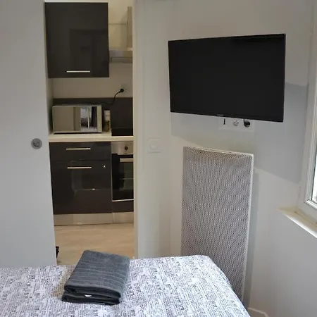 Apartamento Petit T2 Hypercentre Avec Terrasse Privée - 006