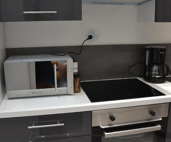 Apartment Petit T2 Hypercentre Avec Terrasse Privee - 006 Rouen